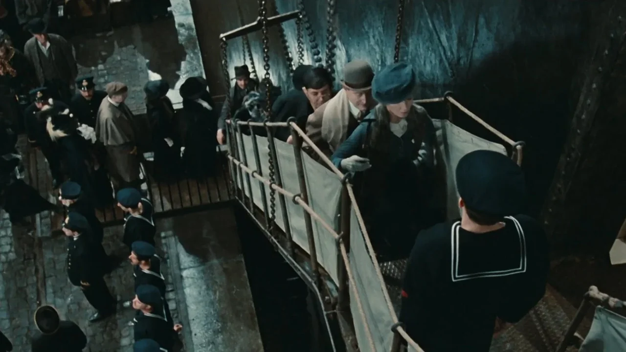 Фильм И корабль плывет (1983)